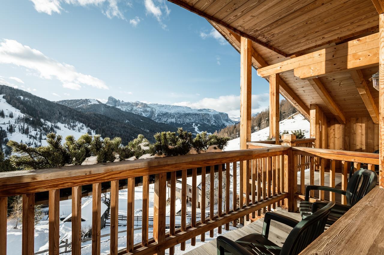 B&B - Hotel Ciasa Rue Blanch San Cassiano  Buitenkant foto